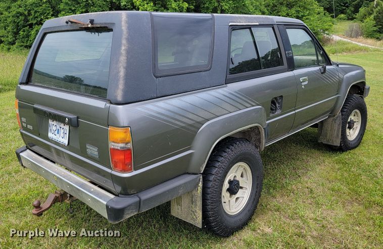 image for item JL9408 1988 Toyota 4Runner  SUV
