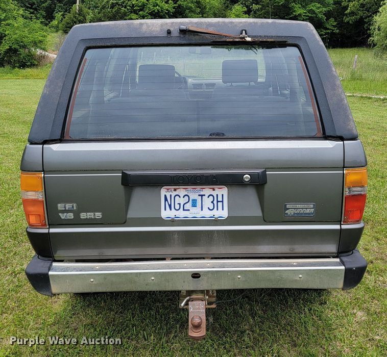 image for item JL9408 1988 Toyota 4Runner  SUV