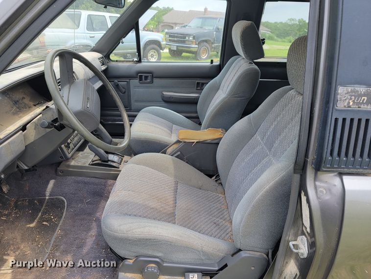 image for item JL9408 1988 Toyota 4Runner  SUV