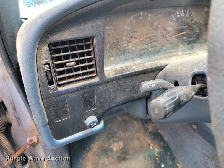 image for item JL9410 1990 Toyota 4Runner SR5  SUV