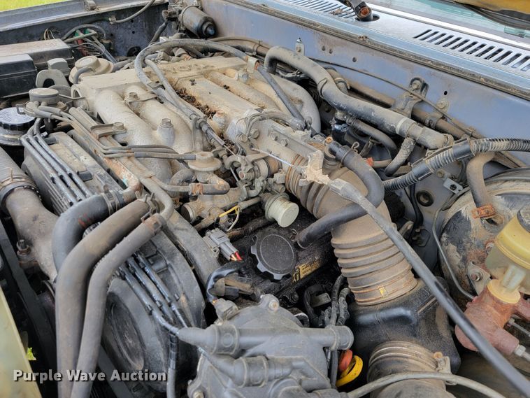 image for item JL9410 1990 Toyota 4Runner SR5  SUV