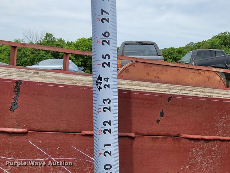 image for item JL9412 2001 Wanda's Trailers  utility trailer