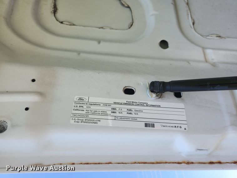 image for item JL9996 2008 Ford F350 Super Duty XL  SuperCab utility bed pickup truck