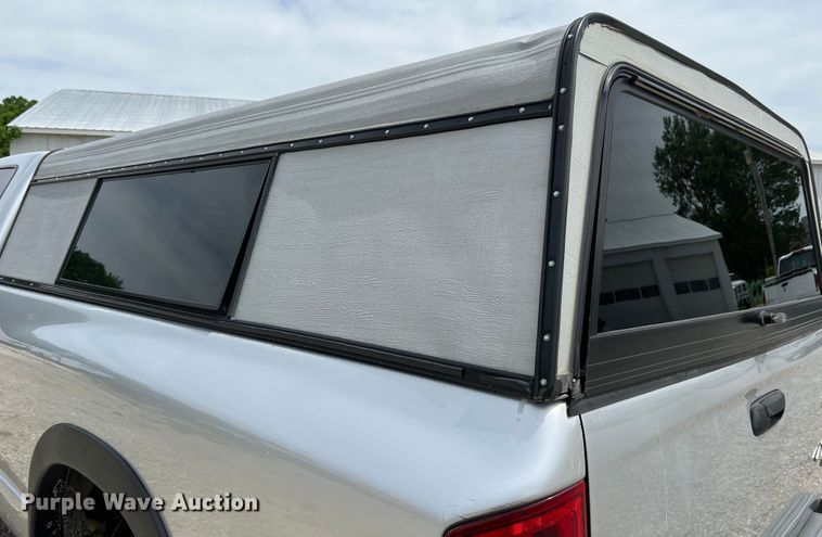 image for item JM9031 2003 Dodge Ram 2500 SLT  Quad Cab pickup truck