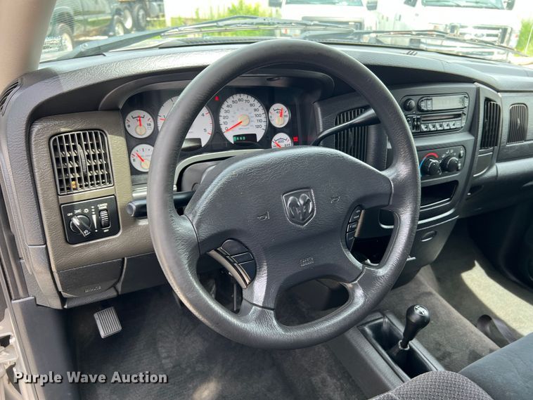 image for item JM9031 2003 Dodge Ram 2500 SLT  Quad Cab pickup truck