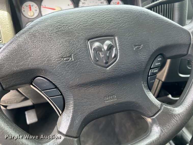 image for item JM9031 2003 Dodge Ram 2500 SLT  Quad Cab pickup truck