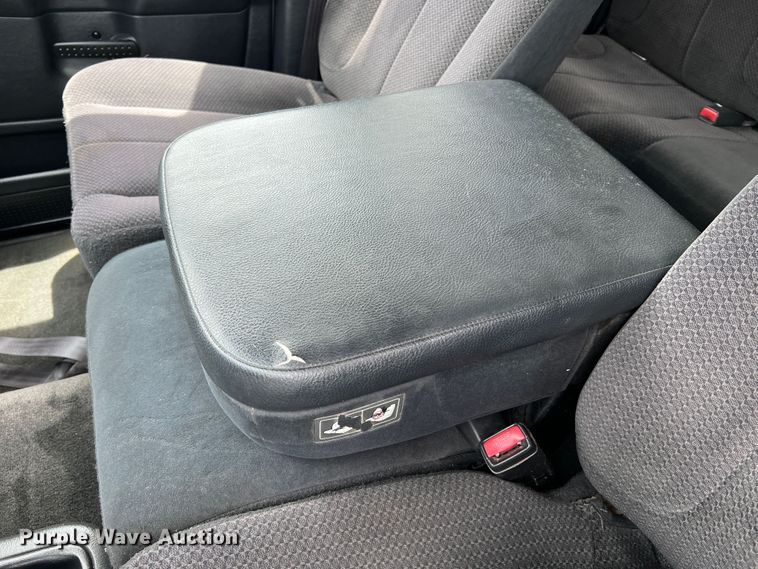 image for item JM9031 2003 Dodge Ram 2500 SLT  Quad Cab pickup truck