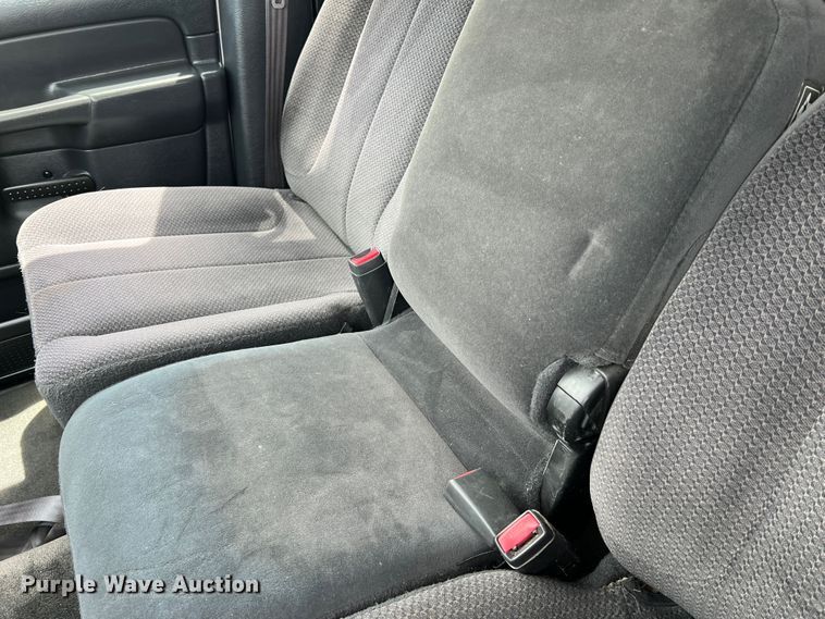 image for item JM9031 2003 Dodge Ram 2500 SLT  Quad Cab pickup truck