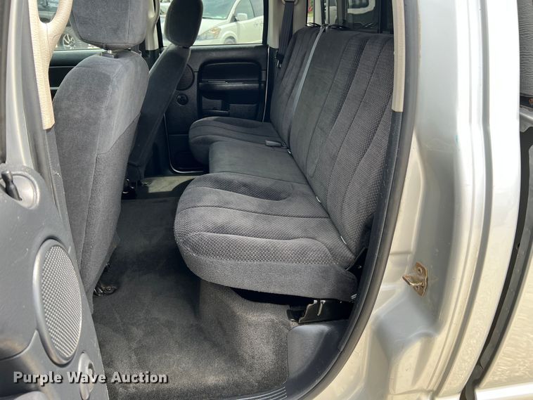 image for item JM9031 2003 Dodge Ram 2500 SLT  Quad Cab pickup truck