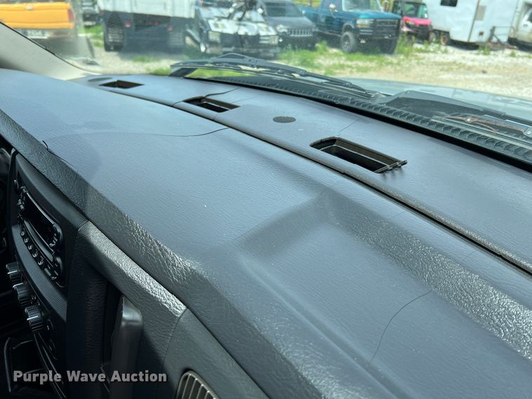 image for item JM9031 2003 Dodge Ram 2500 SLT  Quad Cab pickup truck