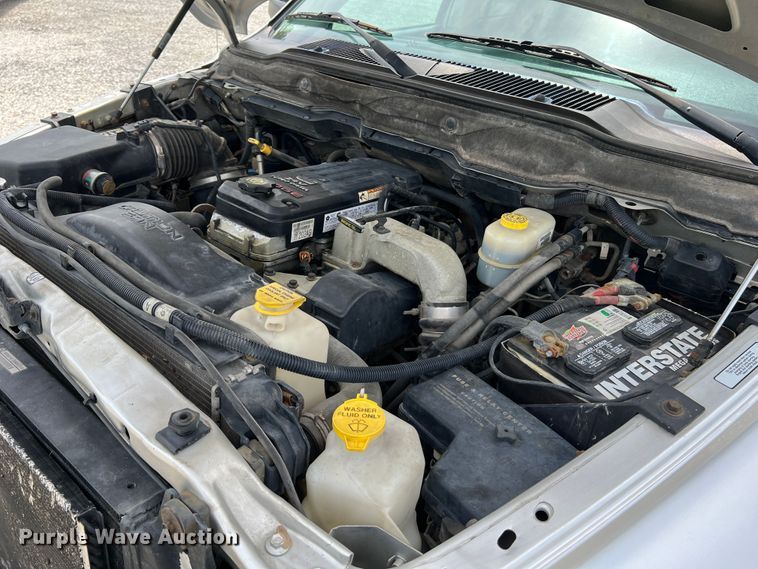 image for item JM9031 2003 Dodge Ram 2500 SLT  Quad Cab pickup truck