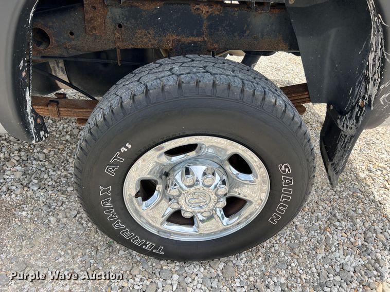 image for item JM9031 2003 Dodge Ram 2500 SLT  Quad Cab pickup truck