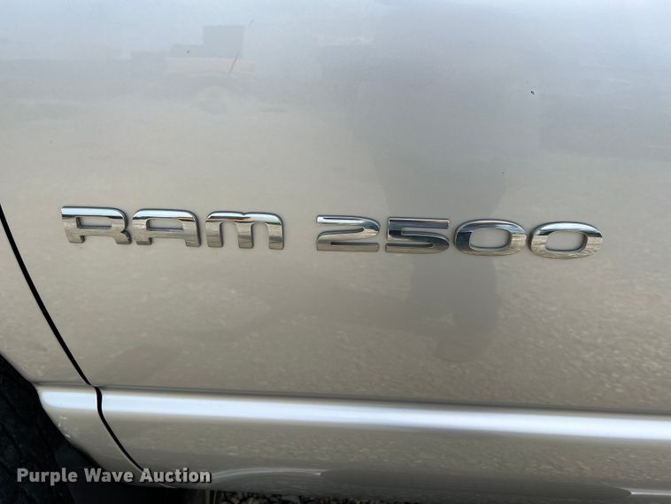 image for item JM9031 2003 Dodge Ram 2500 SLT  Quad Cab pickup truck