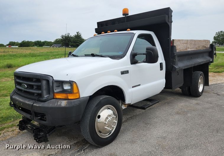 image for item JM9037 2000 Ford F550  dump truck