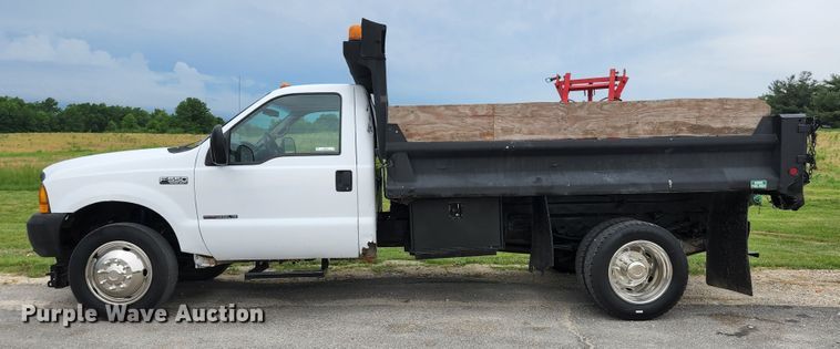image for item JM9037 2000 Ford F550  dump truck