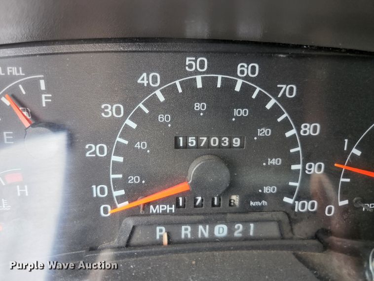 image for item JM9037 2000 Ford F550  dump truck