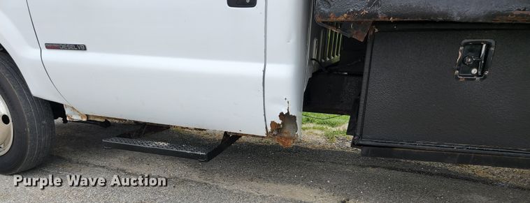 image for item JM9037 2000 Ford F550  dump truck