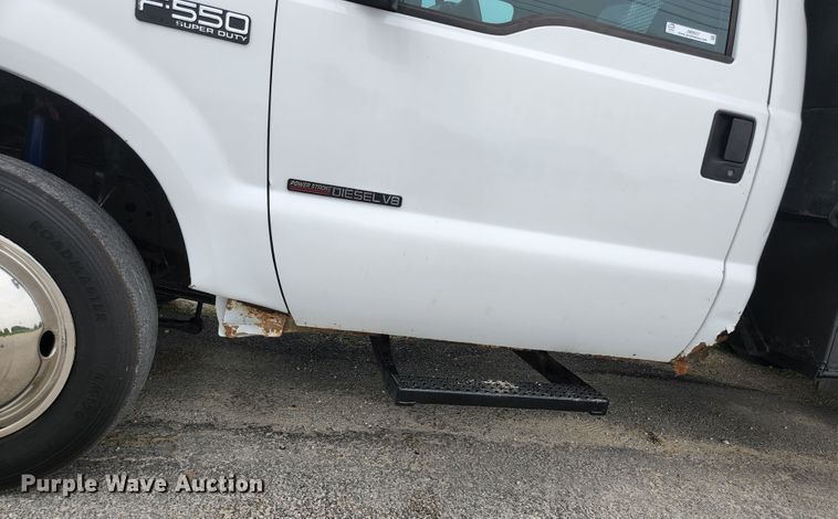 image for item JM9037 2000 Ford F550  dump truck