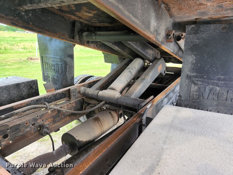 image for item JM9037 2000 Ford F550  dump truck