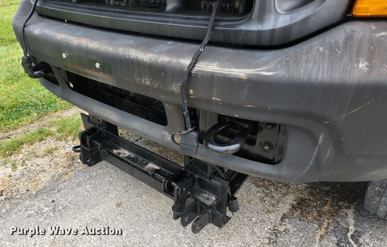 image for item JM9037 2000 Ford F550  dump truck