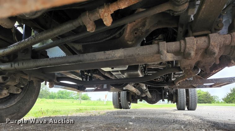 image for item JM9037 2000 Ford F550  dump truck