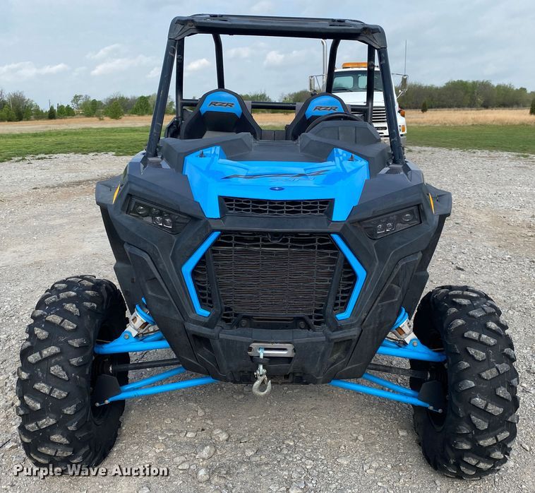image for item JN9296 2019 Polaris RZR Turbo  utility vehicle
