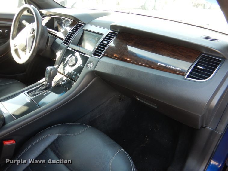 image for item JS9589 2014 Ford Taurus Limited