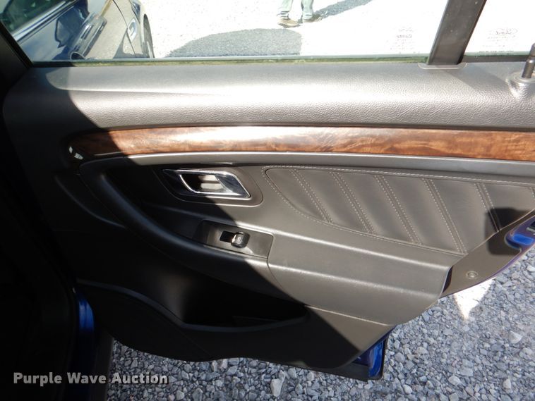 image for item JS9589 2014 Ford Taurus Limited