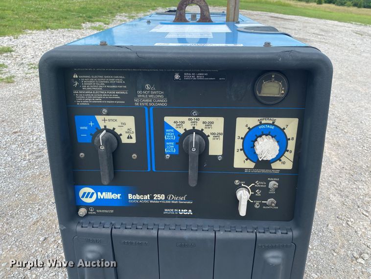 image for item JU9258 Miller Bobcat 250  welder