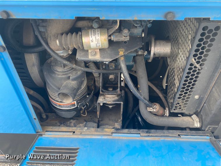 image for item JU9258 Miller Bobcat 250  welder