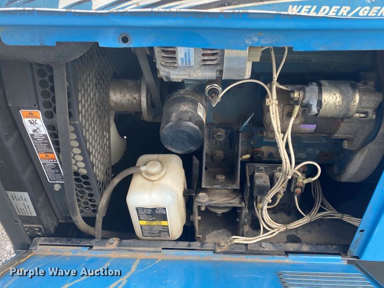 image for item JU9258 Miller Bobcat 250  welder