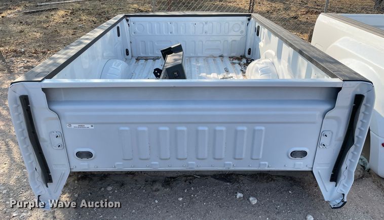 image for item JX9824 Ford F350  pickup truck bed