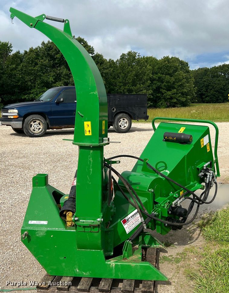 image for item KC9931 Wallenstein BX62R  wood chipper