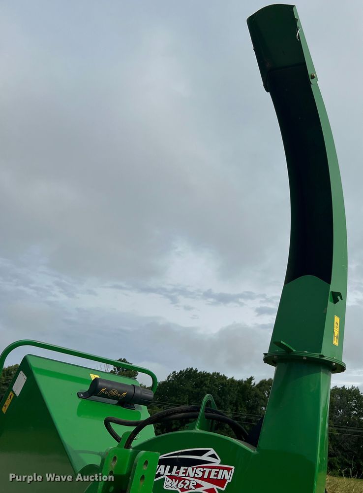 image for item KC9931 Wallenstein BX62R  wood chipper