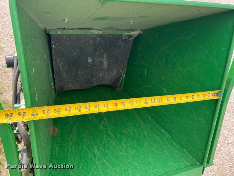 image for item KC9931 Wallenstein BX62R  wood chipper