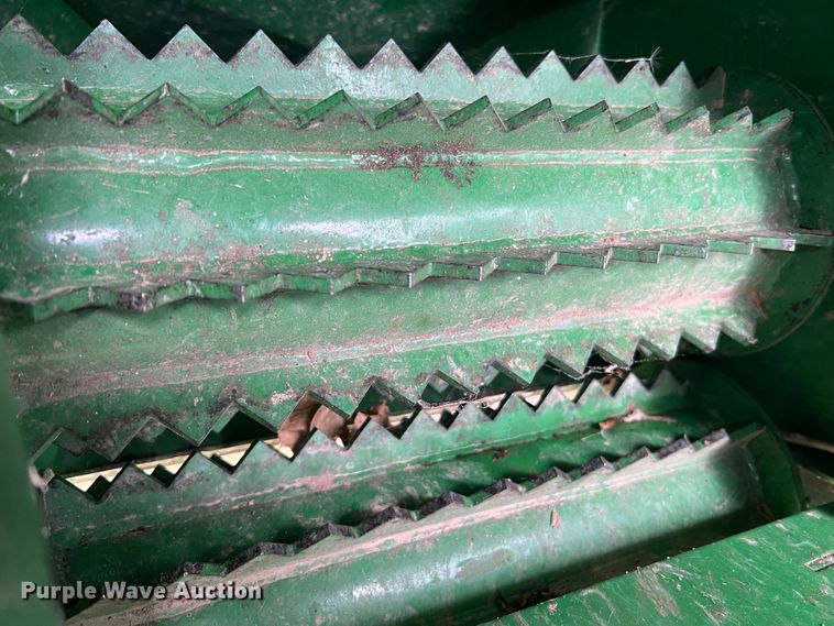 image for item KC9931 Wallenstein BX62R  wood chipper