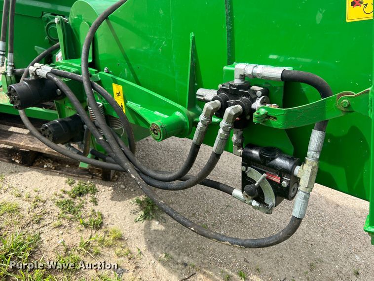 image for item KC9931 Wallenstein BX62R  wood chipper