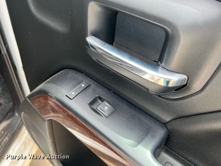 image for item KC9933 2018 GMC Sierra  Double Cab pickup truck