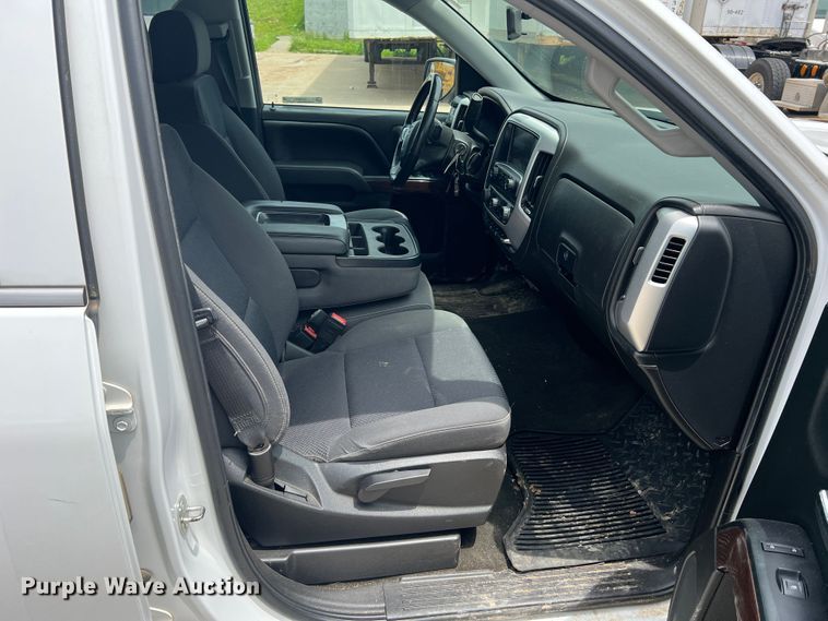 image for item KC9933 2018 GMC Sierra  Double Cab pickup truck