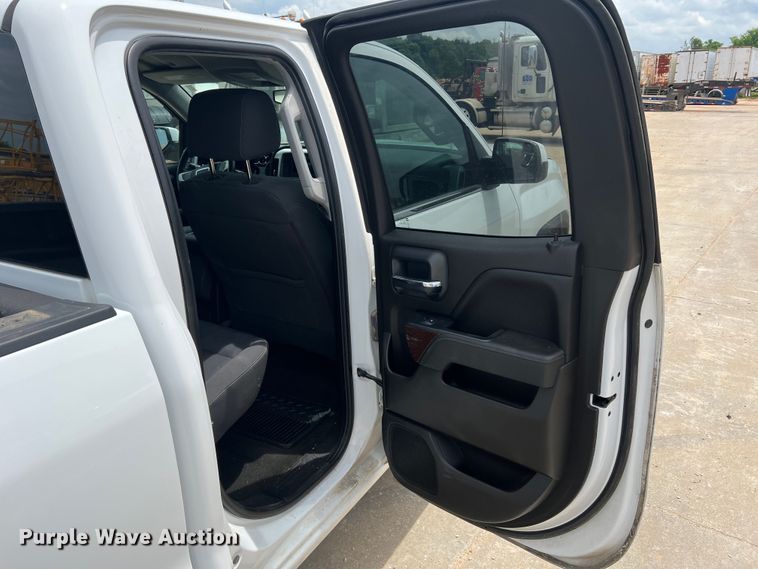 image for item KC9933 2018 GMC Sierra  Double Cab pickup truck