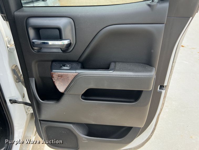 image for item KC9933 2018 GMC Sierra  Double Cab pickup truck