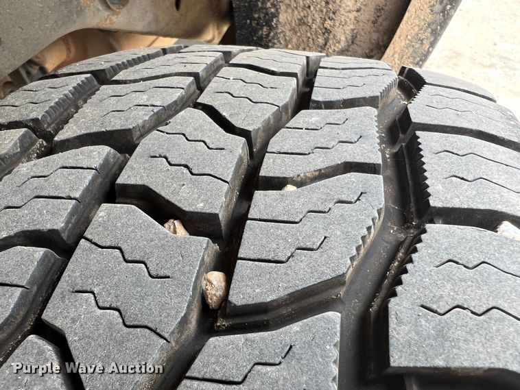 image for item KC9933 2018 GMC Sierra  Double Cab pickup truck