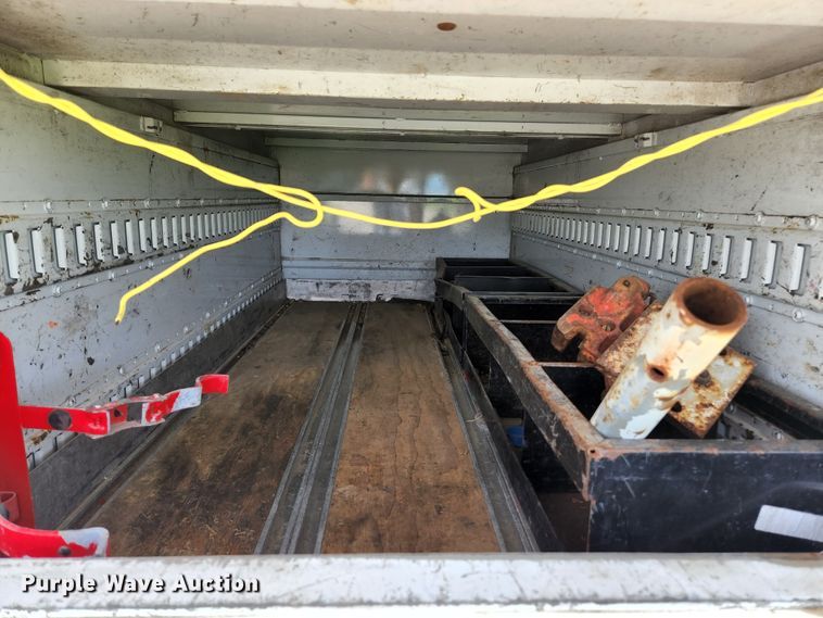 image for item KC9971 2008 Ford F350 Super Duty  SuperCab utility bed pickup truck