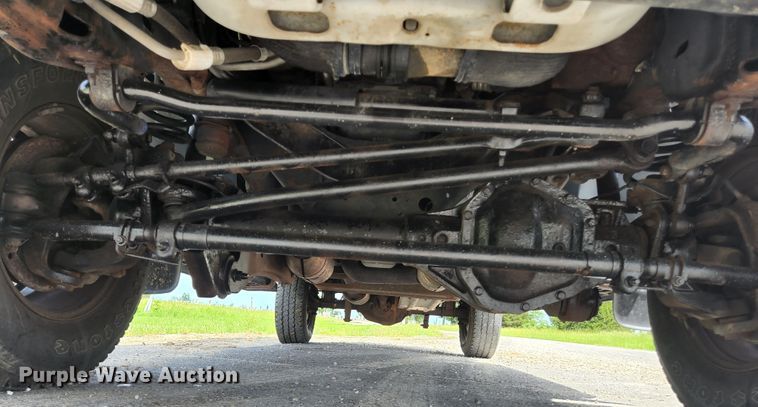 image for item KC9971 2008 Ford F350 Super Duty  SuperCab utility bed pickup truck