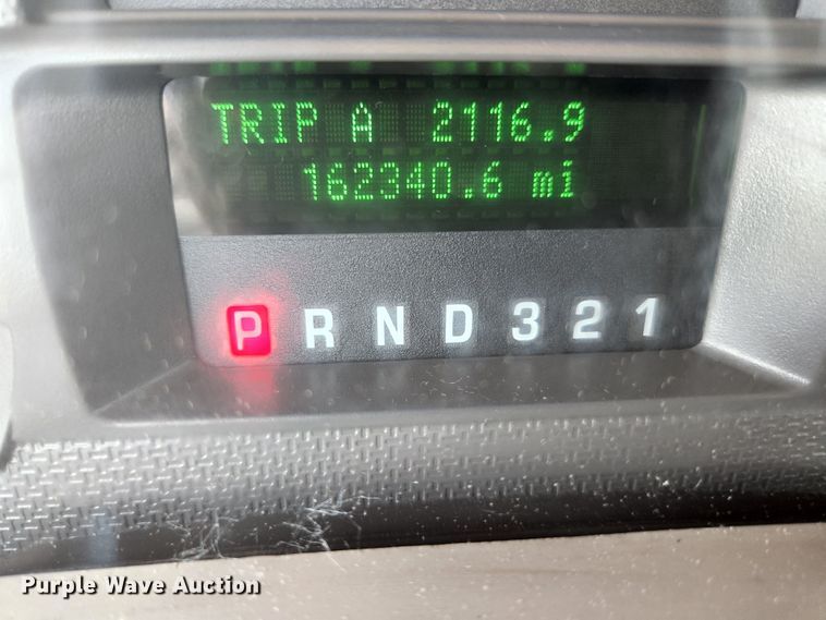 image for item KC9971 2008 Ford F350 Super Duty  SuperCab utility bed pickup truck