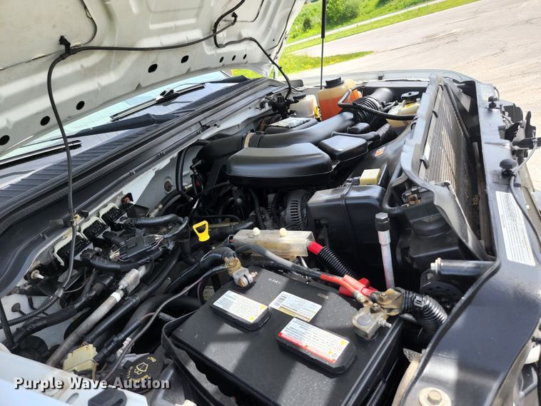 image for item KC9971 2008 Ford F350 Super Duty  SuperCab utility bed pickup truck