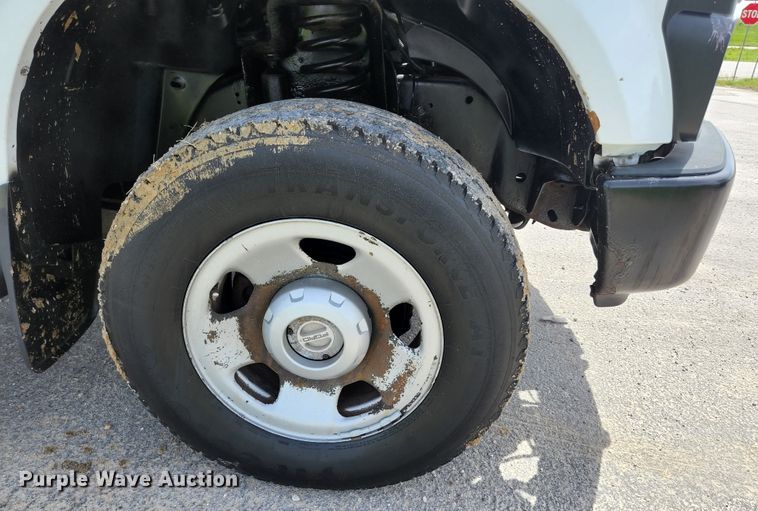 image for item KC9971 2008 Ford F350 Super Duty  SuperCab utility bed pickup truck