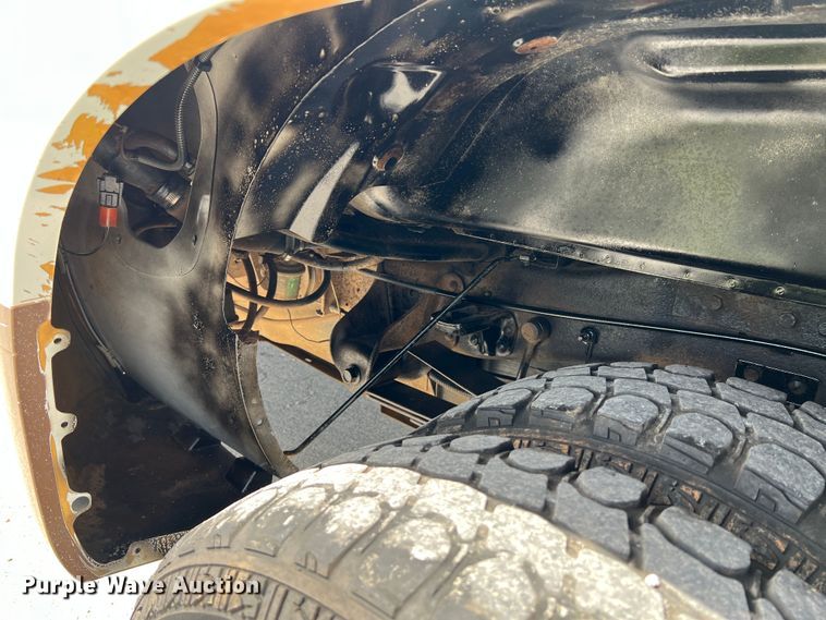 image for item KC9973 2003 Ford F350 Super Duty Lariat  Crew Cab pickup truck