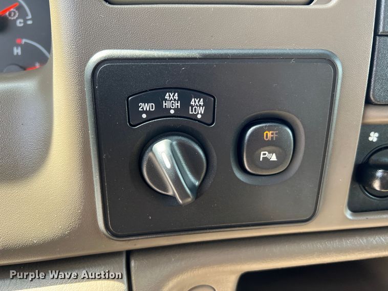 image for item KC9973 2003 Ford F350 Super Duty Lariat  Crew Cab pickup truck