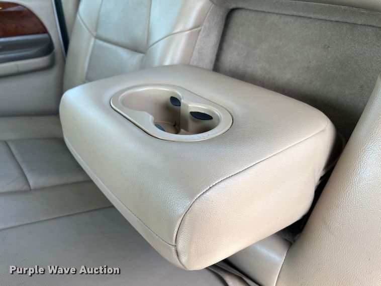 image for item KC9973 2003 Ford F350 Super Duty Lariat  Crew Cab pickup truck